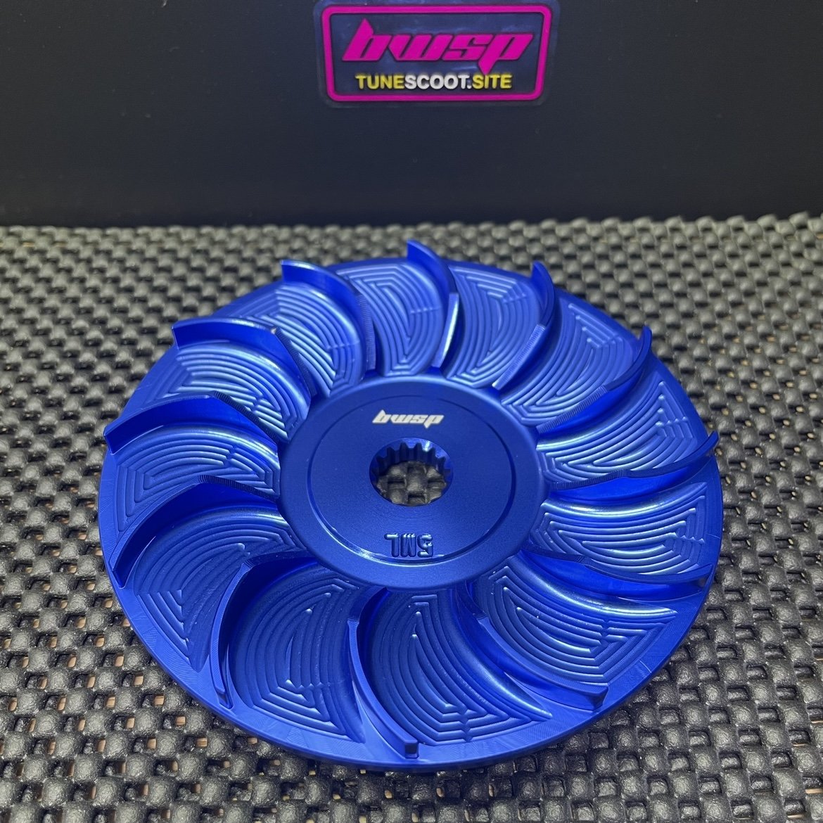 Drive face for Yamaha Bws125 Cygnus125 blue color