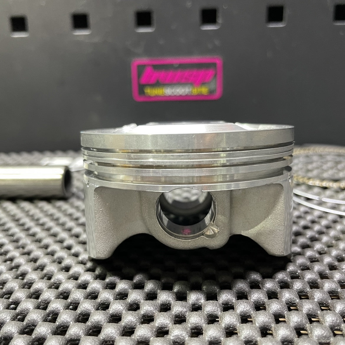 Forged piston kit 62mm 4V for Ruckus 157qmb four valves - 4